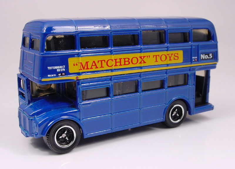 MOC 2016 Matchbox Best of AEC Routemaster™ Bus GOLD METALLIC 